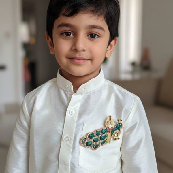 Vel Peacock Brooch Pin -Dispatch time 4-5 working days