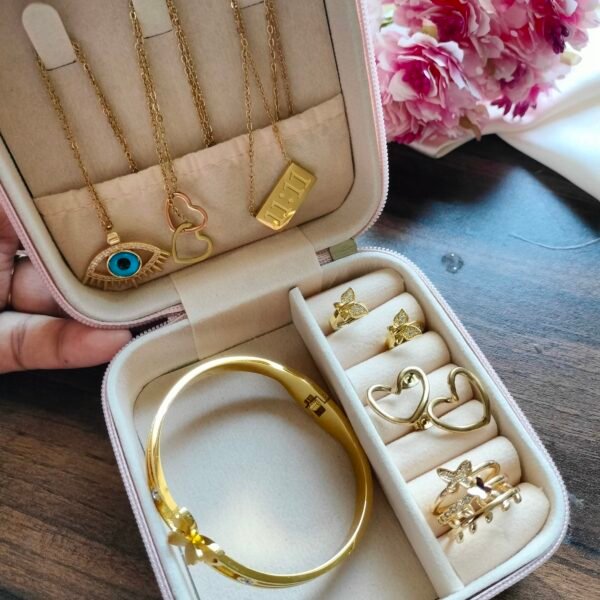 Essential Jewelry Gift Box