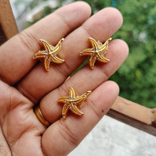 Golden Star Hair Pins ( Set of 5 Pins)