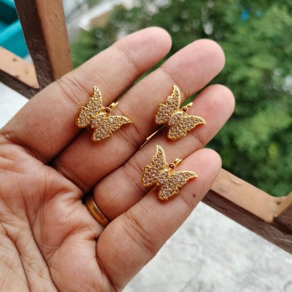 Golden Butterfly Hair Pins ( Set of 5 Pins)